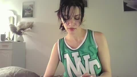 Bossy online show from January 18, 7:04 pm