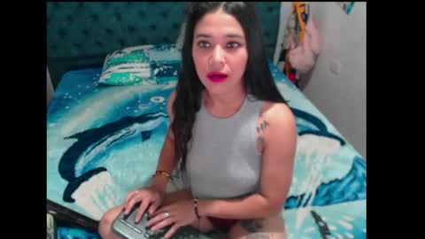 nikky and jeik online show from May 21, 11:13 pm