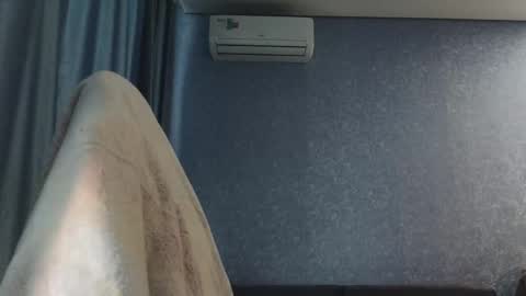 Belle  online show from March 15, 11:56 am