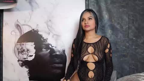 Bratz Luxxxury  online show from November 20, 6:53 pm