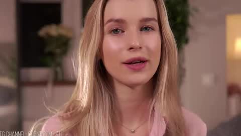 Eli online show from September 30, 9:52 pm