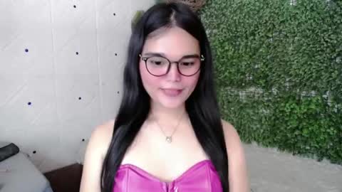 Claire online show from July 6, 7:02 am