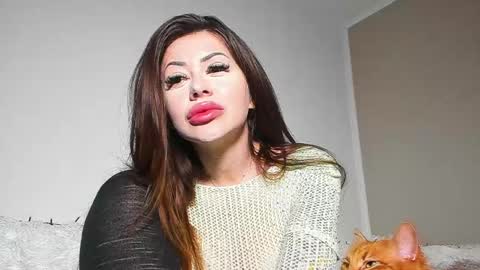 brianadiamondxxx online show from March 30, 6:02 am
