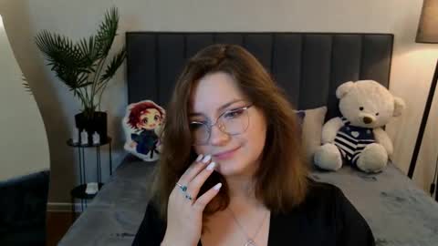 briarwynn online show from November 26, 10:33 pm