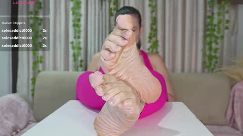    online show from March 4, 12:34 pm