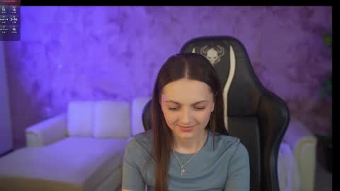 Diamonds Girls online show from October 16, 2:20 pm