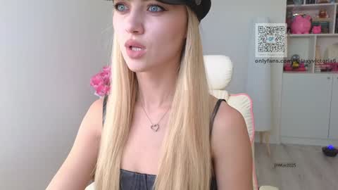 Vi. online show from March 10, 10:28 am