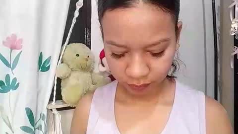 brithany online show from March 13, 2:35 am