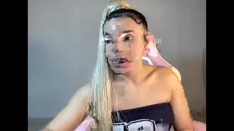 brithneysquirt online show from February 21, 4:07 am