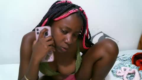 leccie online show from October 3, 4:12 pm