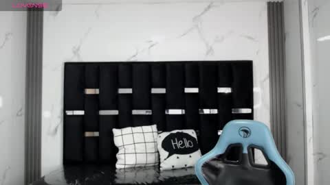 Britney  online show from March 4, 2:29 am