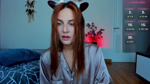 britneyhall online show from December 23, 8:22 am