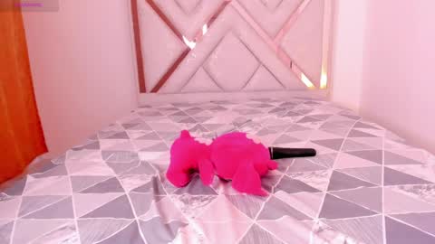 brittany 25 years old  happy as a worm  online show from June 2, 5:30 am