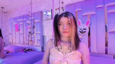     online show from February 27, 1:07 pm