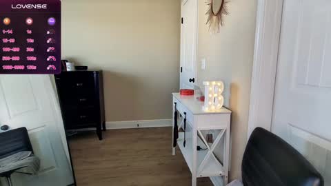 brookebee online show from December 12, 9:04 pm