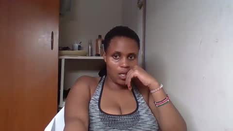 brown_lv online show from January 17, 6:54 pm