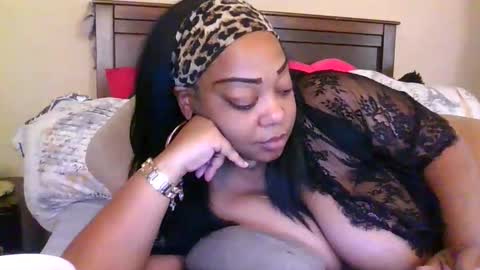 brownroundrenee online show from October 2, 5:51 pm