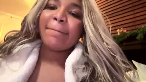 EtherealLilac online show from January 25, 4:02 am