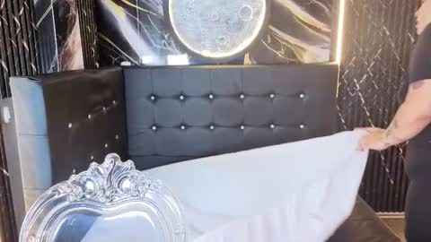 Bruja SCarlata online show from February 16, 2:44 am