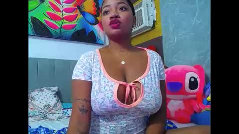 Brunett sexy1 online show from May 17, 7:29 am