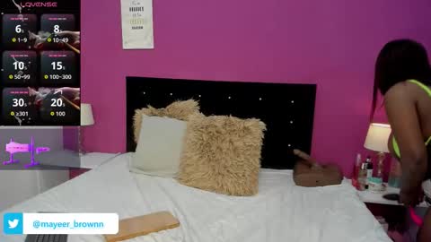 Snapshot of brunna_brownn chatting on September 17, 12:14 pm Brunna online show from September 17, 12:14 pm
