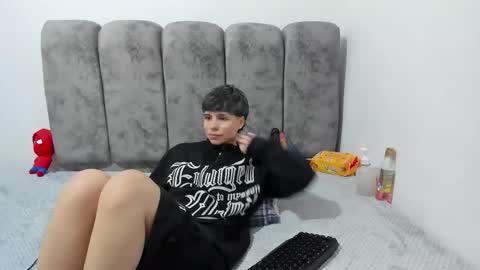 Bruno Cruz online show from April 29, 2:26 am