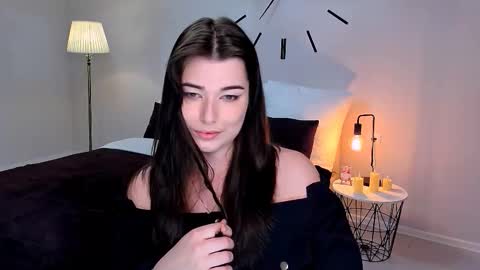 Ari online show from February 13, 3:24 pm