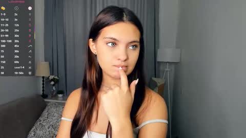 Aria online show from September 19, 9:19 am