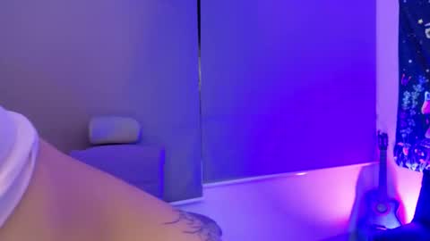   online show from February 28, 2:00 am