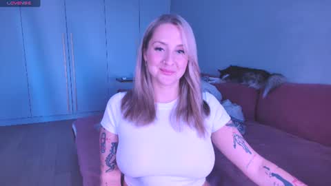 Lissa online show from July 9, 6:21 pm