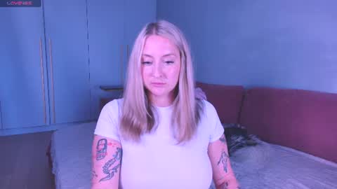 Lissa online show from June 14, 2:24 am