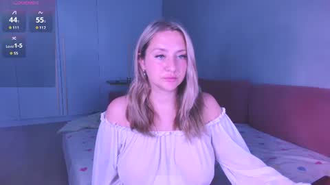 Lissa online show from August 7, 3:35 am