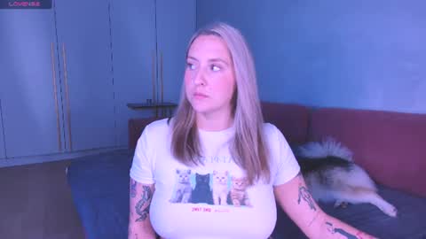 Lissa online show from July 4, 8:49 pm