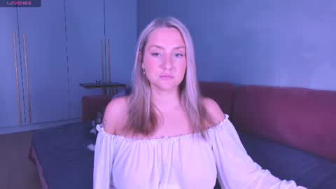 Lissa online show from June 29, 7:35 pm