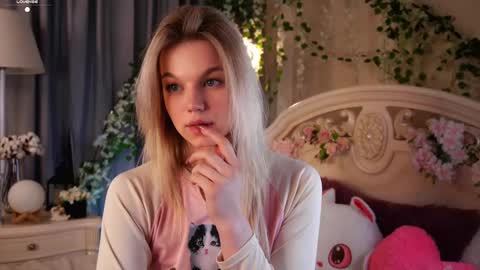 Jessica online show from November 13, 2:16 pm