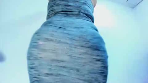 busty juicyy online show from March 1, 1:00 pm