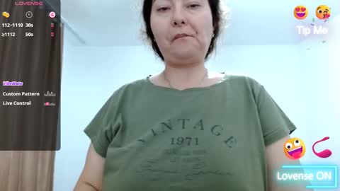 Emma online show from December 3, 12:51 pm