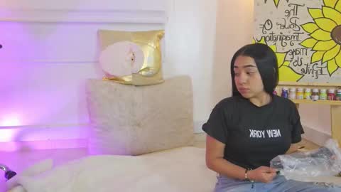 zafiro online show from December 14, 1:28 pm