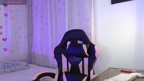 Antonella online show from January 18, 12:18 am