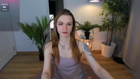 Polly online show from November 28, 9:18 pm