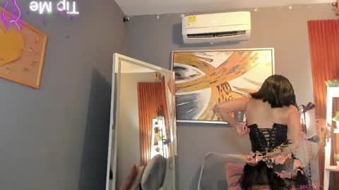 I am Katherine  online show from April 14, 1:44 pm