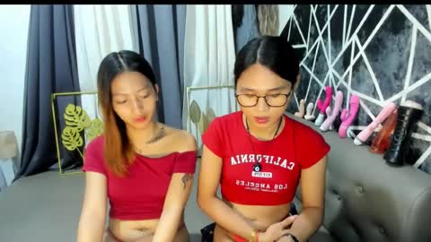 C A I T L Y N online show from June 21, 6:01 pm
