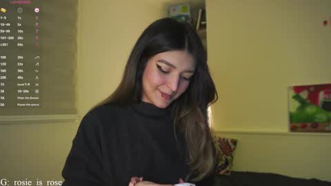 Snapshot of call_me_rosie chatting on December 27, 2:04 am   online show from December 27, 2:04 am