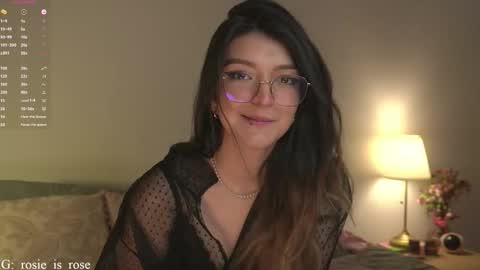 Snapshot of call_me_rosie chatting on September 27, 3:25 am   online show from September 27, 3:25 am