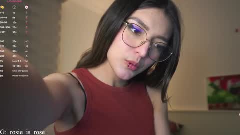 Snapshot of call_me_rosie chatting on February 23, 3:07 am   online show from February 23, 3:07 am