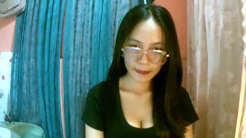 Freya online show from January 7, 10:51 am