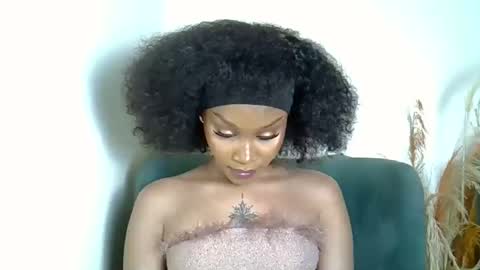 camelised_lilly online show from September 11, 10:10 pm