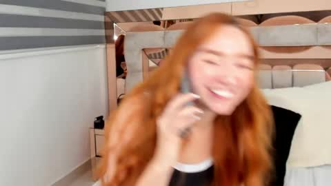 camii  online show from April 14, 1:05 am