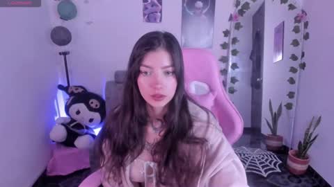 Snapshot of cami_mila99 chatting on October 13, 11:51 pm CAMI  online show from October 13, 11:51 pm