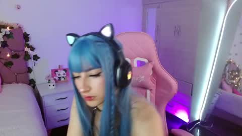 Snapshot of cami_mila99 chatting on December 23, 3:07 am CAMI  online show from December 23, 3:07 am